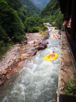 九瀑峡和大觉山漂流哪个好玩？南昌大觉山漂流跟团