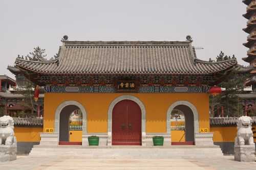 秦皇岛最大寺院（秦皇岛寺院在什么地方）