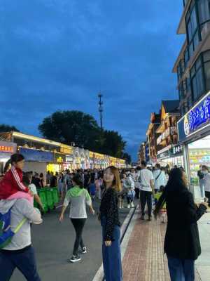 秦皇岛北戴河夜市（秦皇岛北戴河夜市小吃一条街在哪）