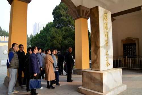 参观邯郸（参观邯郸晋冀鲁豫烈士陵园心得体会）