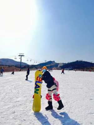 邯郸哪里滑雪场（邯郸哪里滑雪场好）